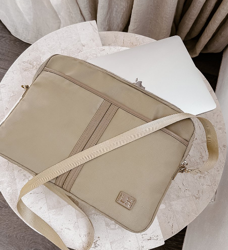 Louenhide Lina Nylon Laptop Case.