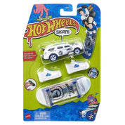 Hot Wheels: Skate - Board & Shoe Set