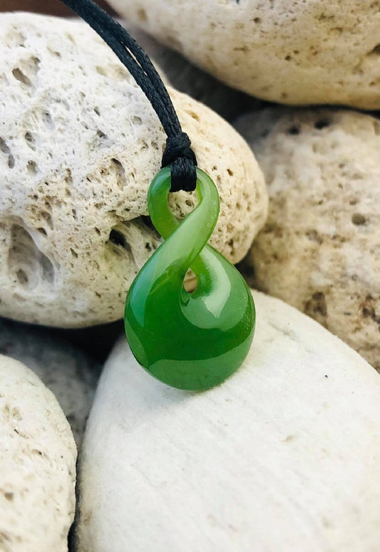 Jade Single Twist Pendant