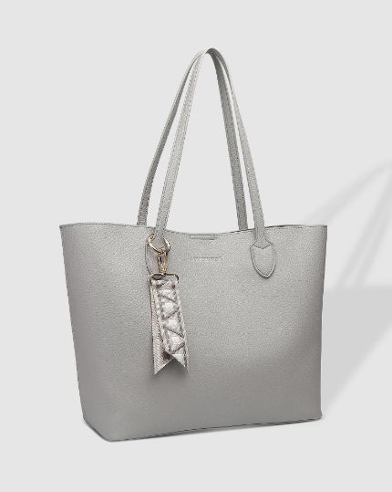 Louenhide Brea Tote Bag