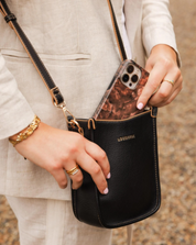Louenhide Parker Phone Crossbody Bag [clr:black]