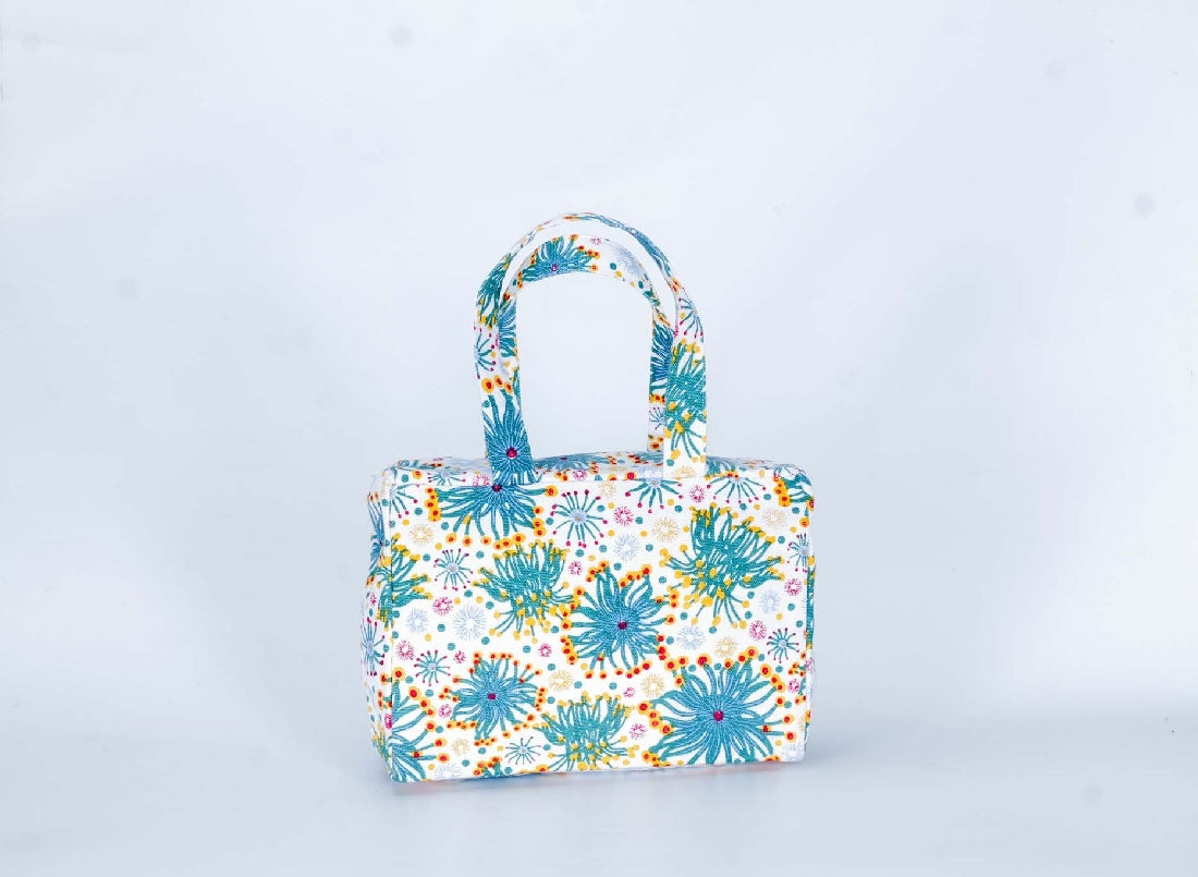 Tote Bag By Sue Schreiber