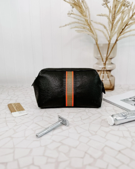 Louenhide Gilbert Toiletry Bag [clr:black]