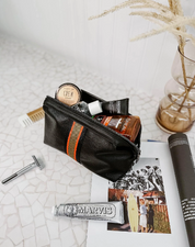 Louenhide Gilbert Toiletry Bag [clr:black]