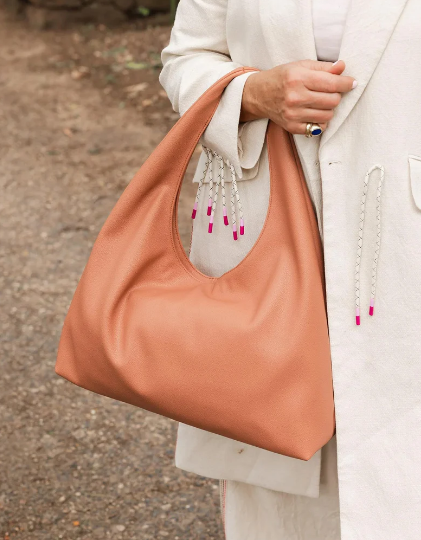 Louenhide Monaco Shoulder Bag [clr:clay]