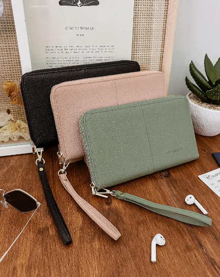 Louenhide Arabella Travel Wallet [clr:sage Green]