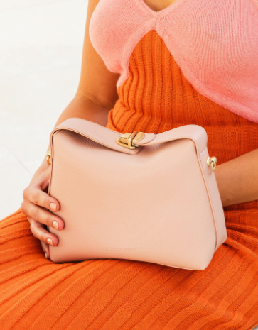 Louenhide Andie Handbag [clr:dusty Pink]