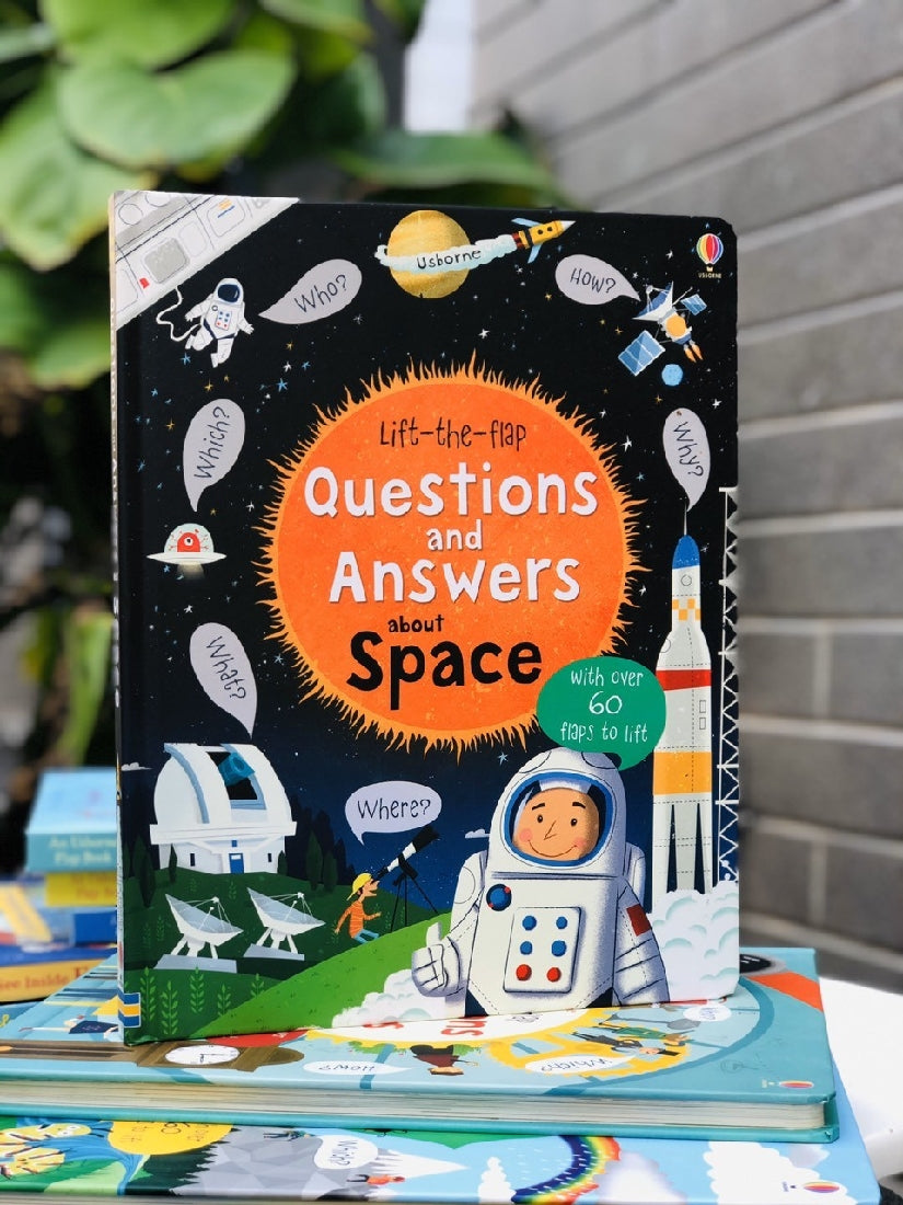 Usborne's Questions And Answers About Space