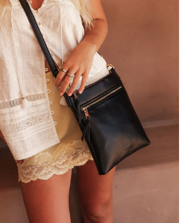 Louenhide Cressida Black