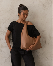 Louenhide Monaco Shoulder Bag Toffee