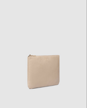 Louenhide Louie Pouch Saddle Malt